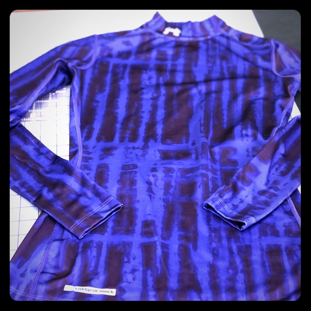 Under Armour coldgear fitted top size S